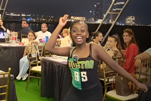 Sky Kanyari wows guests with dance on Dubai cruise