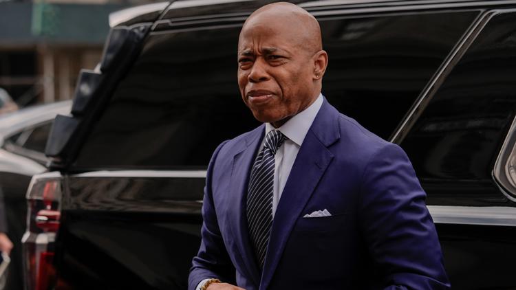 Eric Adams abandons re-election bid for New York mayor