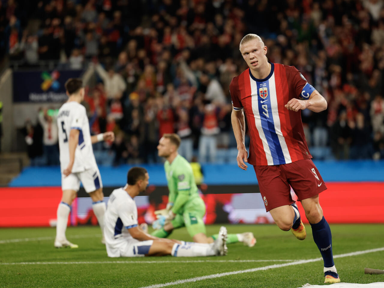 Haaland blasts Norway back into the World Cup