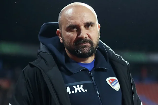 Serbian coach dies on the sideline