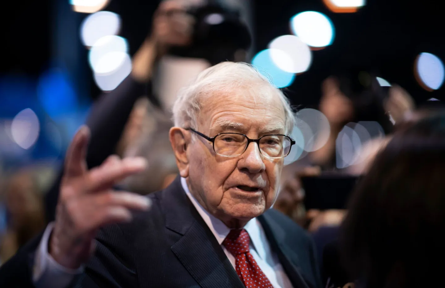 Billionaire Warren Buffett says he’s ‘going quiet’ in farewell CEO letter