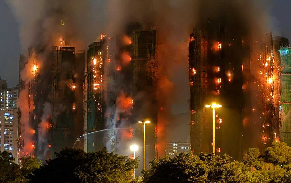 Hong Kong fire death toll rises to 146 as thousands pay respects