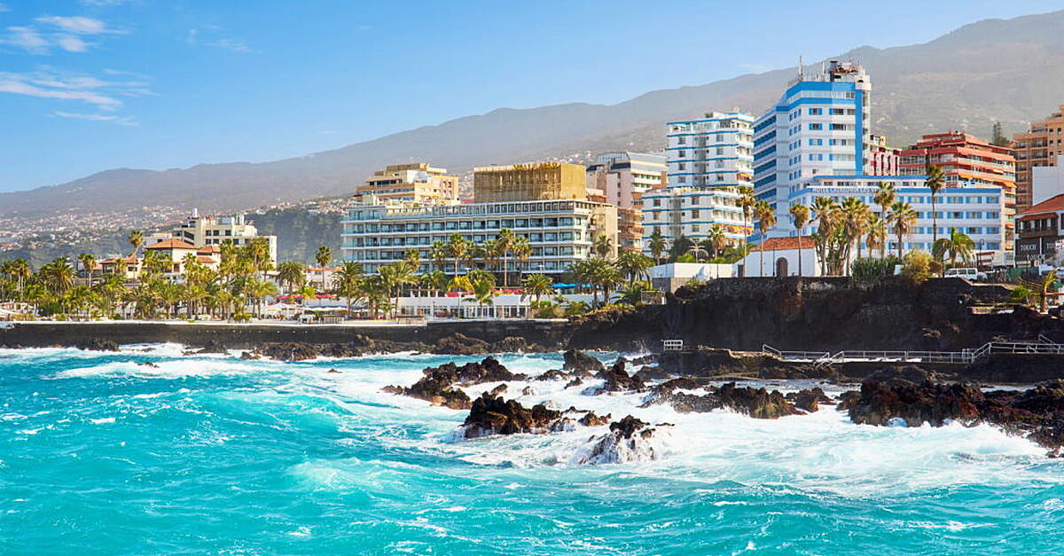 Three dead and 15 injured in Tenerife tidal surge