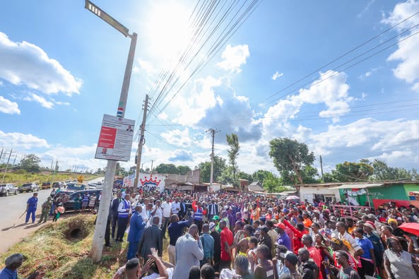 Wamatangi operationalises Kiambu’s Sh400m solar street lighting programme