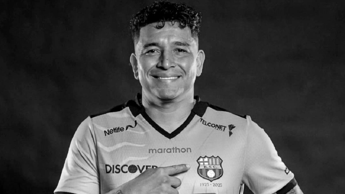 Former International footballer Mario Pineida shot dead in Ecuador