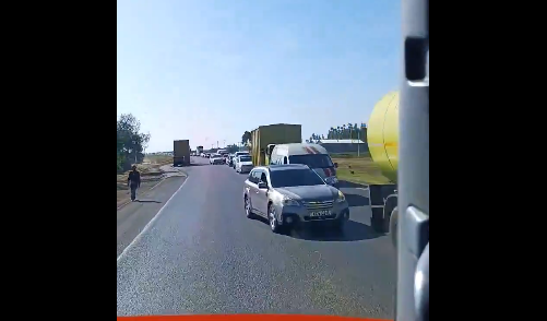 Motorists group demands arrests after dangerous highway stunt