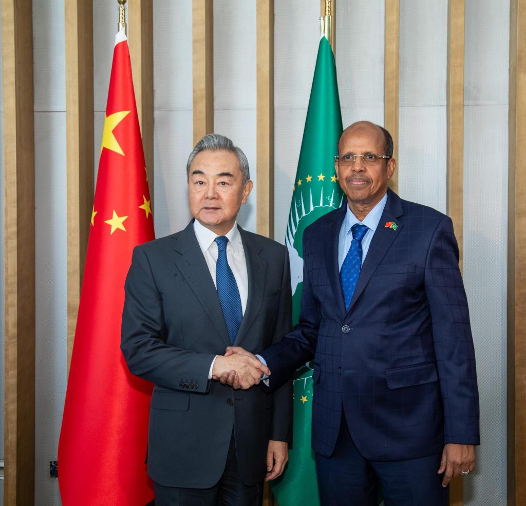 Wang Yi, China’s Minister of Foreign Affairs (left) and Mahmoud Ali Youssouf, Chairperson of the African Union Commission (right) at the African Union headquarters for the 9th China–African Union Strategic Dialogue on January 8, 2026/HANDOUT