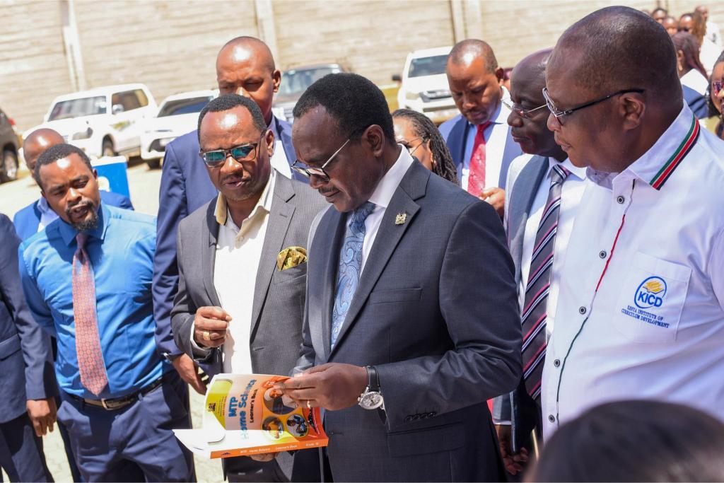 Gov't flags off nationwide distribution of Grade 10 textbooks