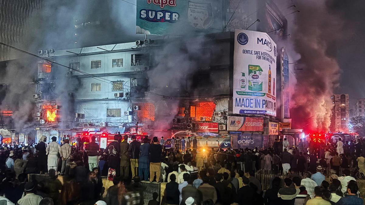 Karachi mall fire death toll rises to 11 as search continues for missing