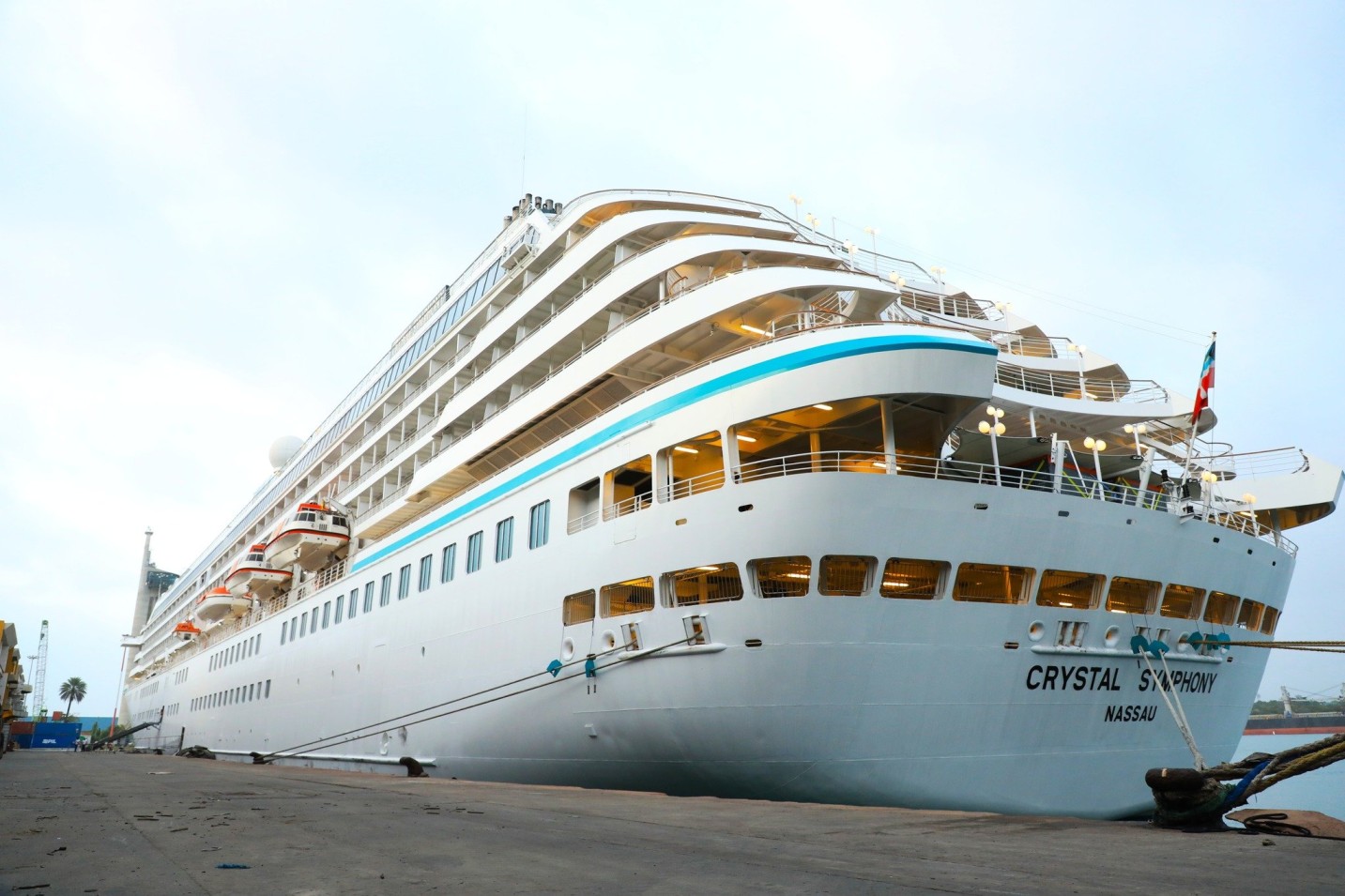 Over 1,000 cruise tourists arrive in Mombasa as season begins