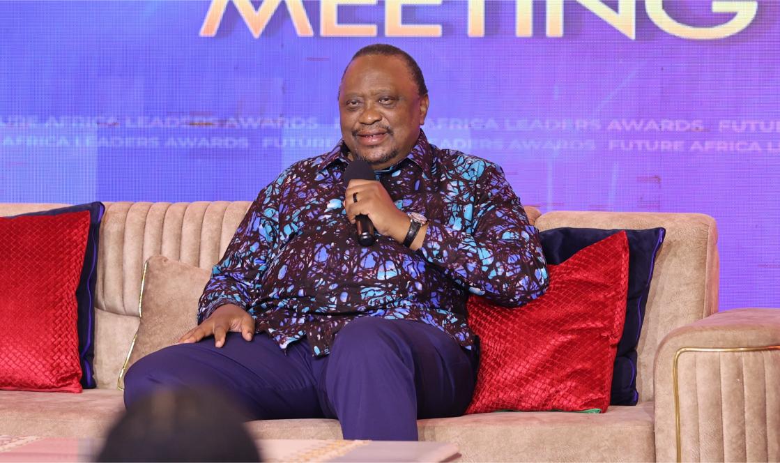 Uhuru urges orderly dialogue after youths announce Ichaweri home visit