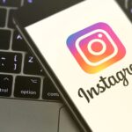 Instagram users can now add different captions to every carousel image