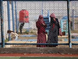 Iraq begins probe into IS group detainees moved from Syrian camps