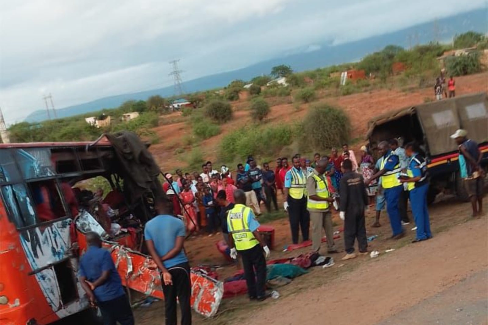 Six killed as bus collides with trailer on Nairobi–Mombasa highway