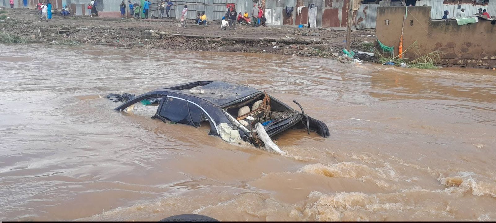 Nairobi Floods: 23 dead as heavy rains submerge roads, destroy vehicles