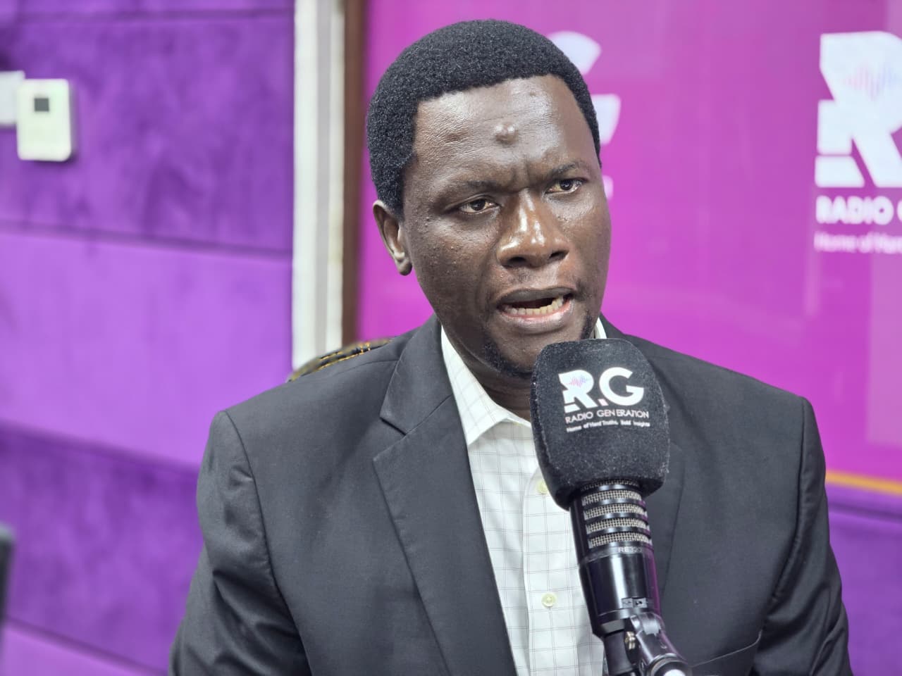 Kenya fuel debate driven by global markets, not politics, Economist says