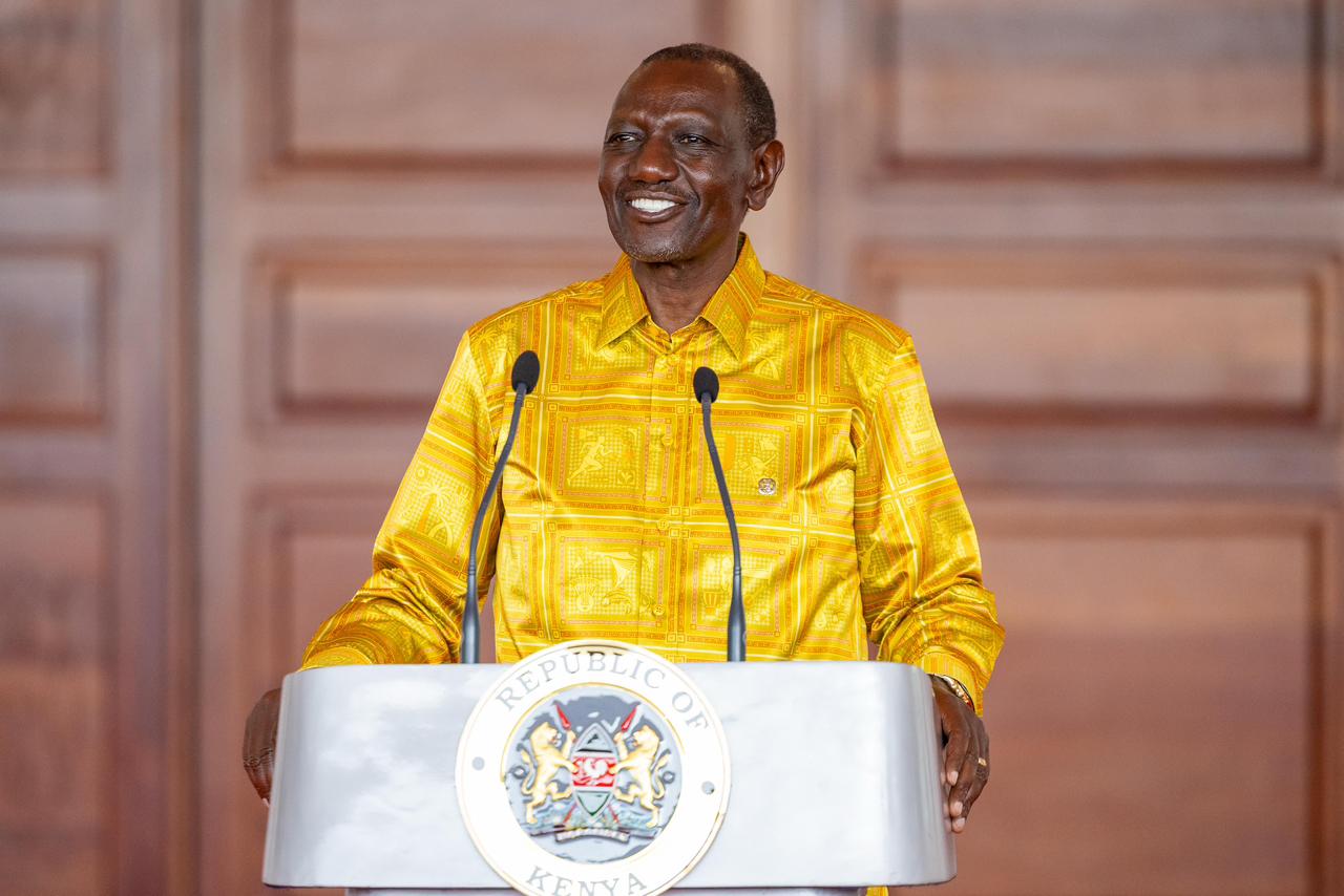 Ruto teases officials over dress code during Nairobi arena deal signing