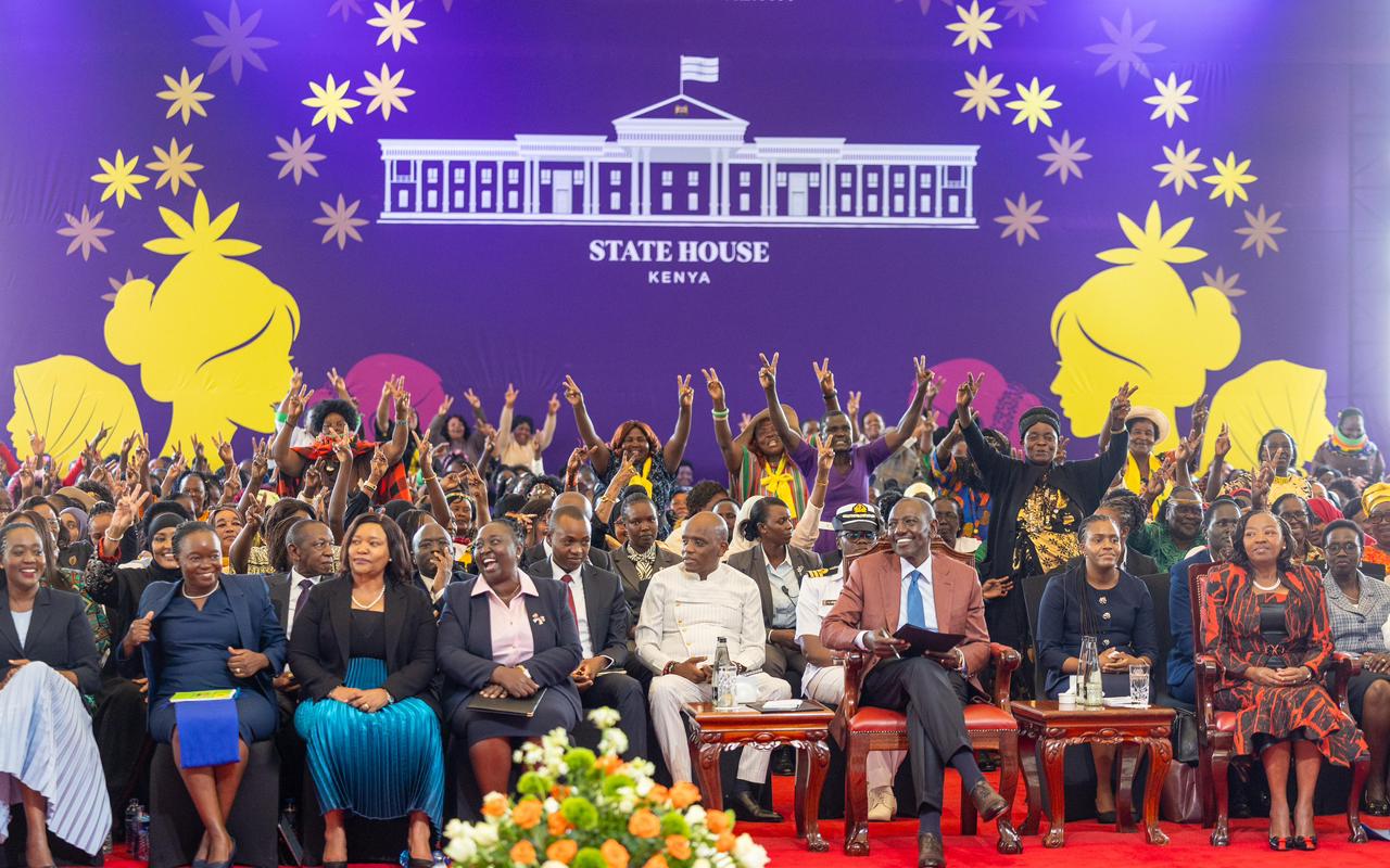 Ruto urges civil politics, backs women traders in market plan