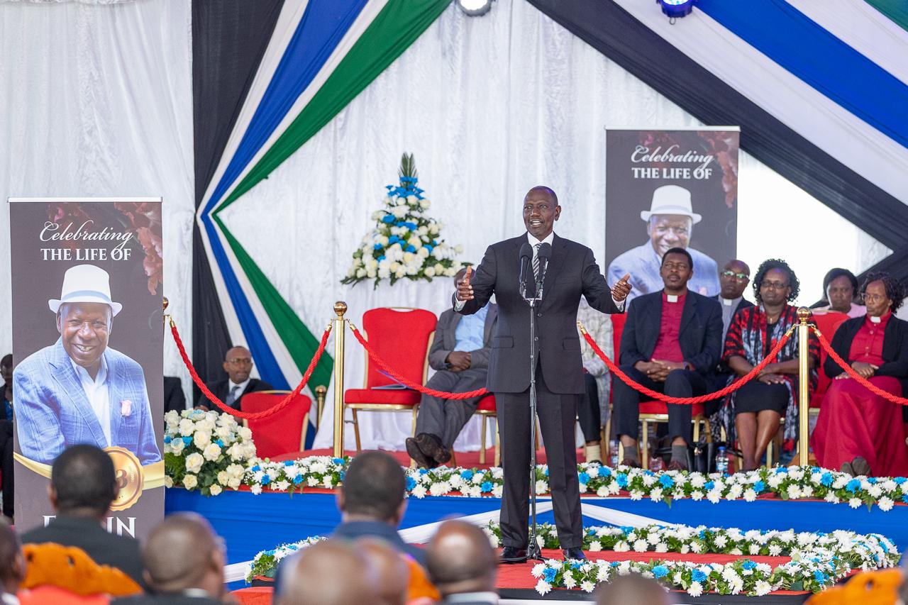 Ruto urges parents to step up in parenting as he honours Mzee Koech in Bomet