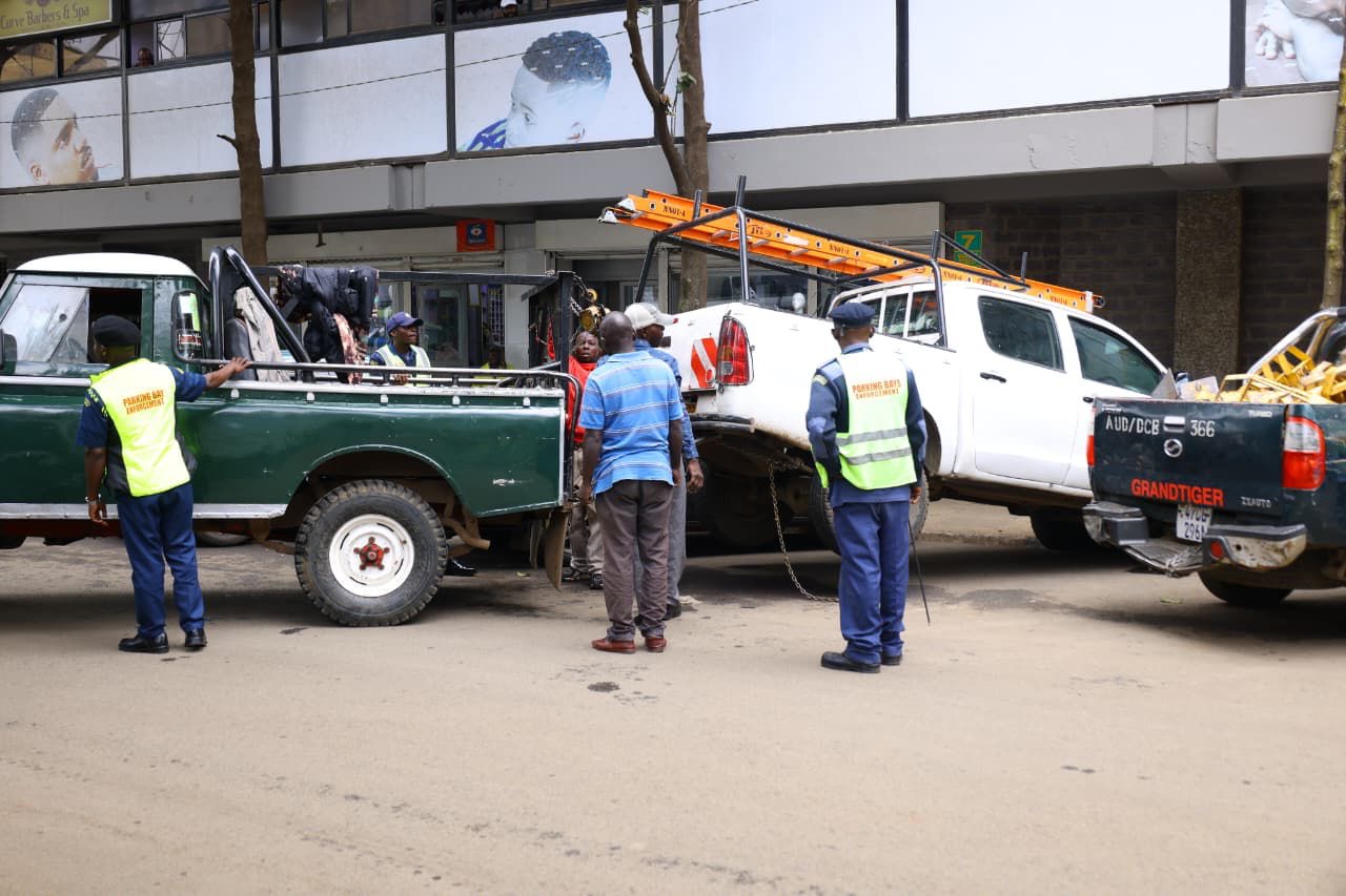 City Hall impounds 512 vehicles in crackdown on motorists evading parking fees