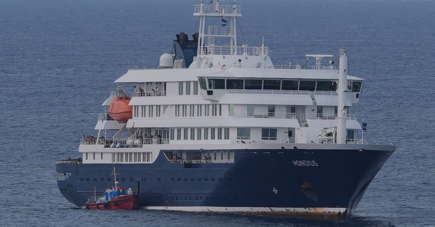 Virus-hit MV Hondius arrives in Tenerife as medics await passengers