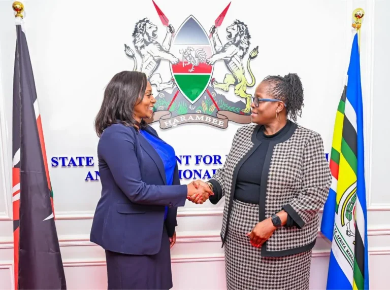 Gov't to distribute 864 more bicycles to Community Health Promoters