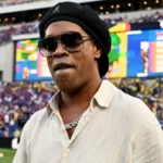 Almost-forgotten World Cup winner Ronaldinho comes out of retirement