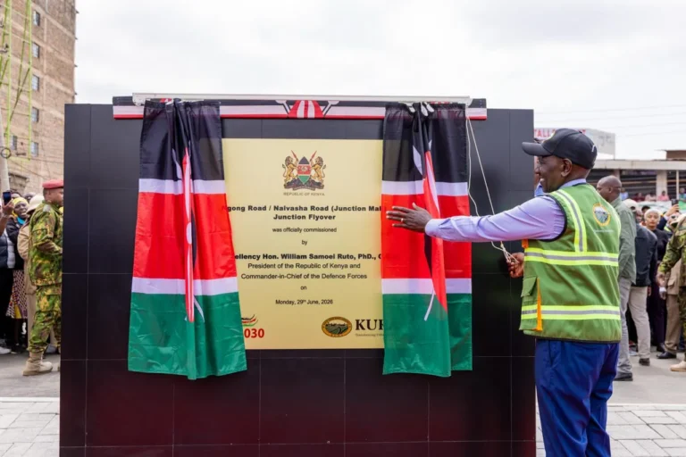 Ruto commissions Ngong Road–Naivasha Road flyover near Junction Mall