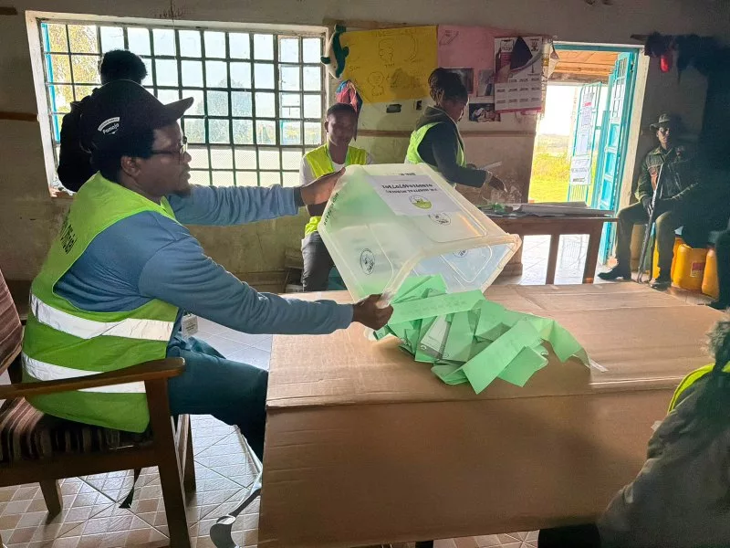 Missing IDs, time constraints keep thousands of Kenyans off voters' register – Tifa Survey
