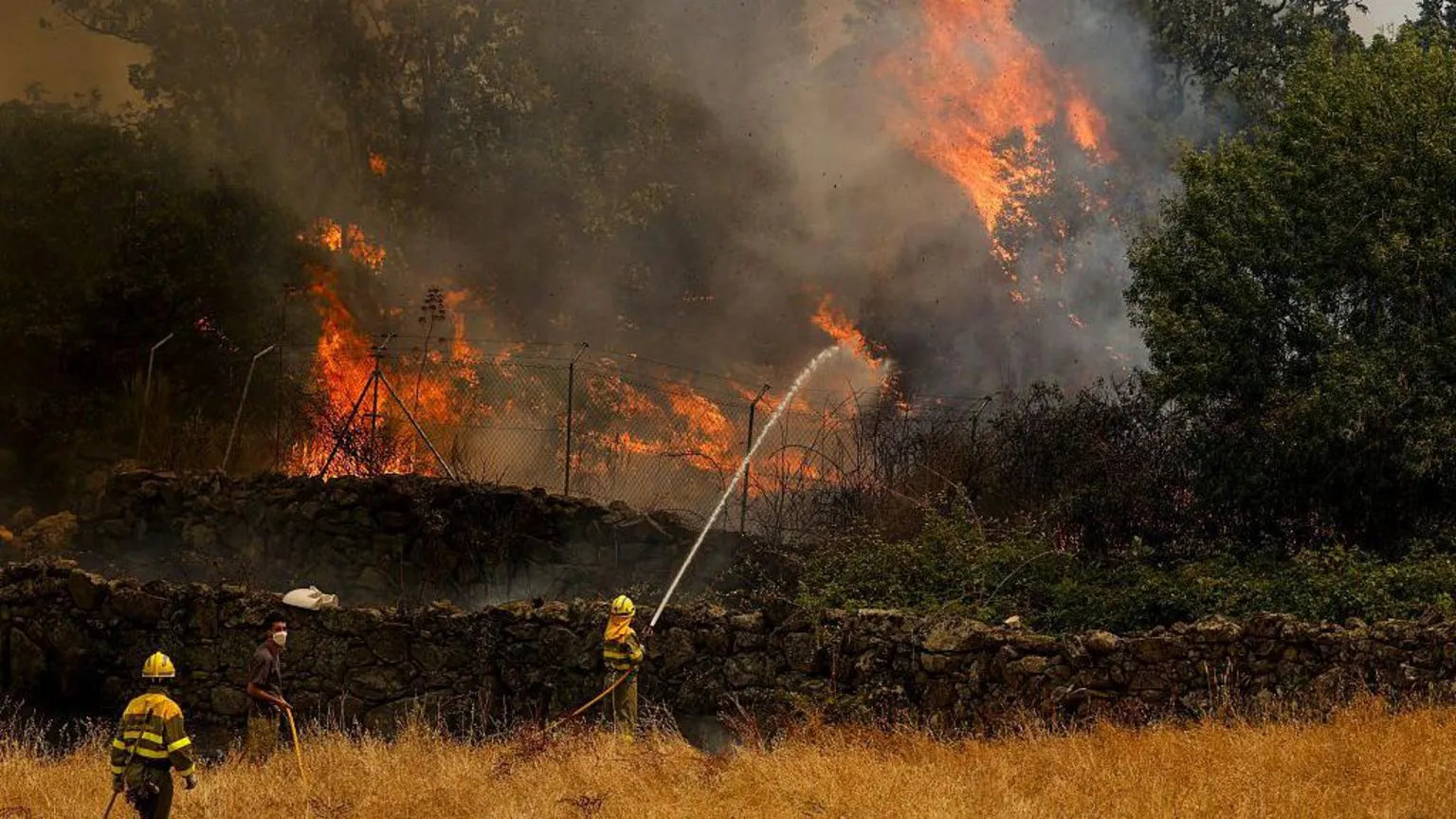 More than 220,000 evacuated as wildfires rage across France and Spain