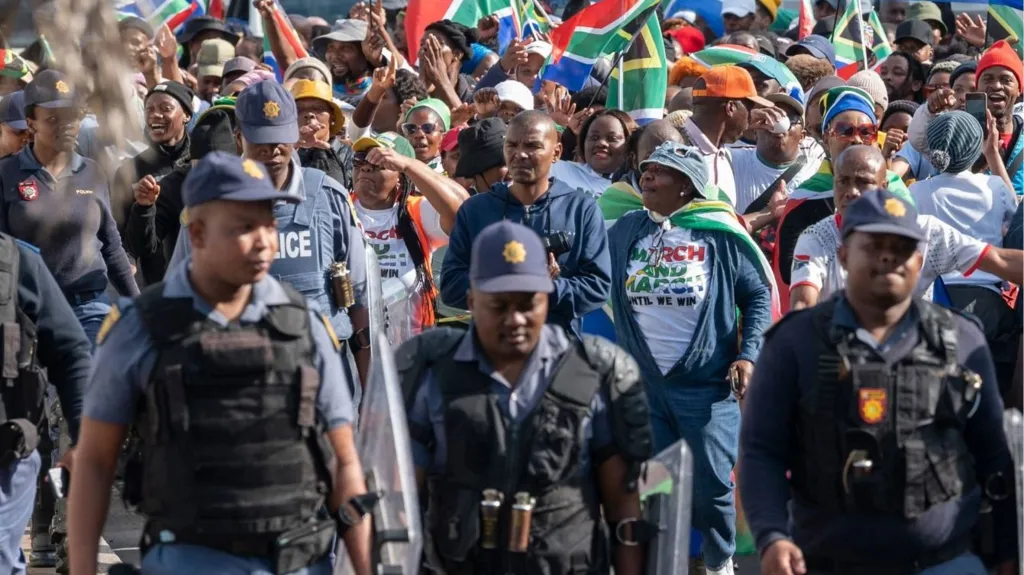 Special police team probes killing of South African anti-migrant leader
