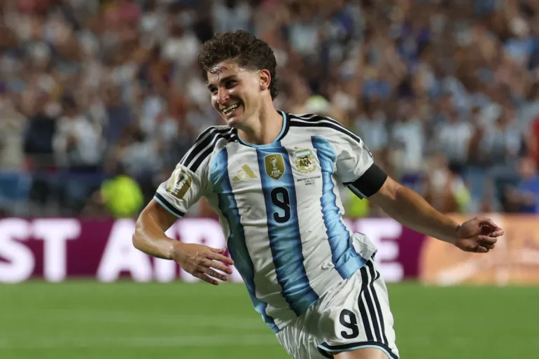 Argentina beat 10-man Switzerland in extra time to set up England clash