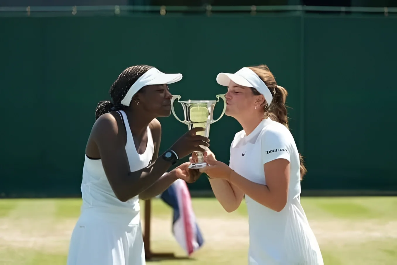 Mixed results for Okutoyi at San Lucar as she aims to defend crown
