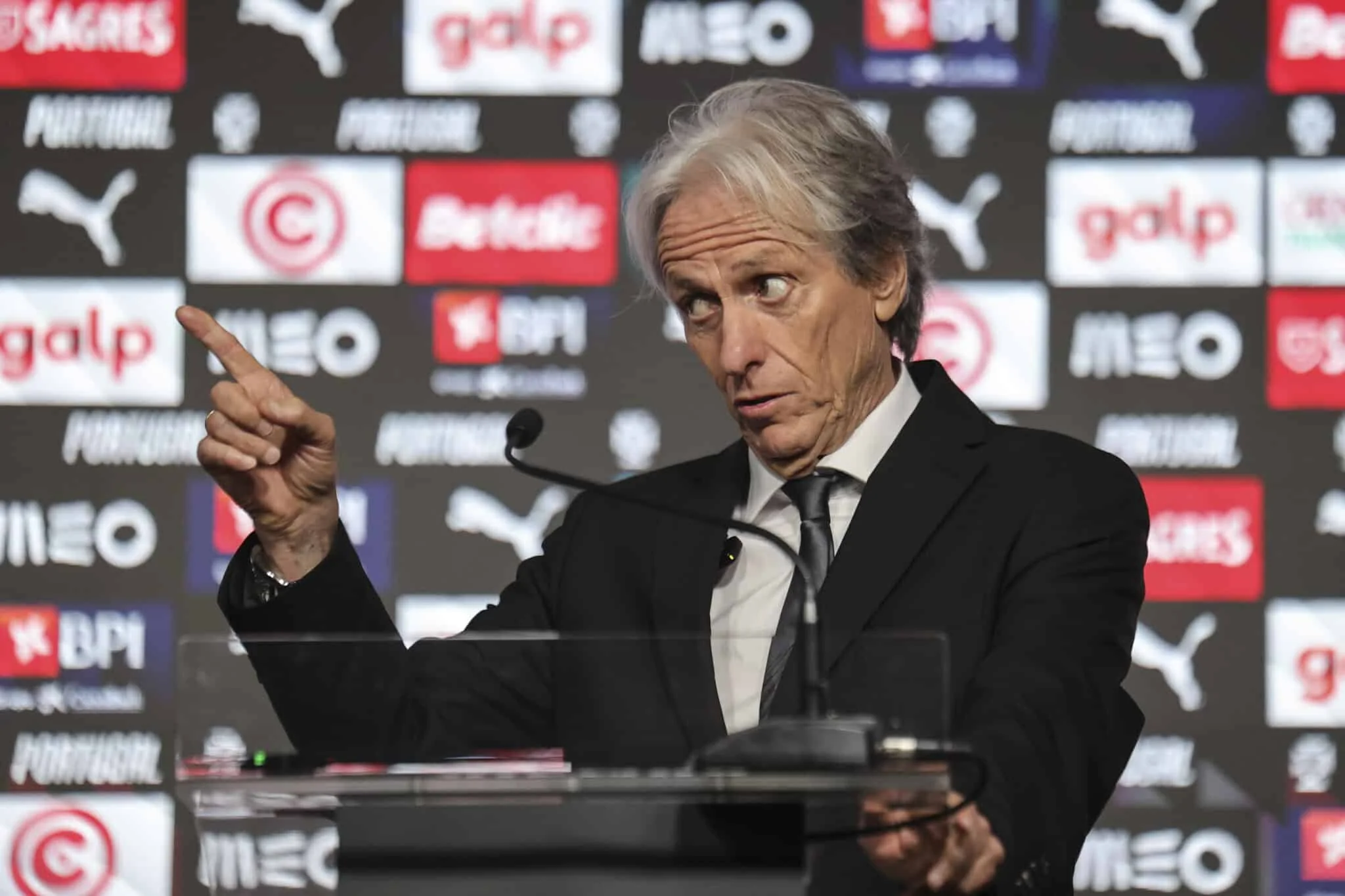 Jorge Jesus takes charge of Portugal, reunites with Ronaldo