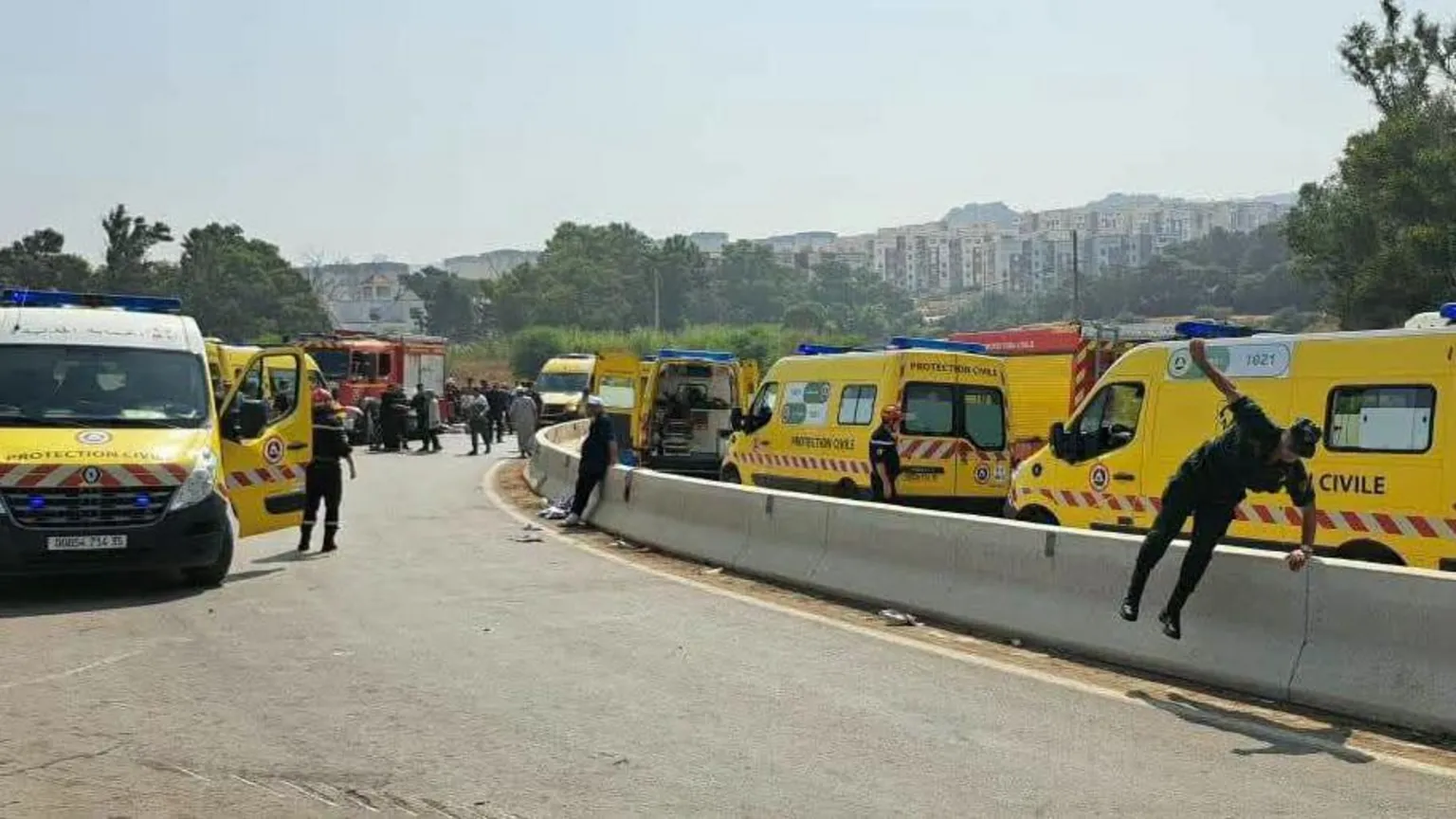 Deadly Algeria bus crash leaves 25 dead, dozens hurt