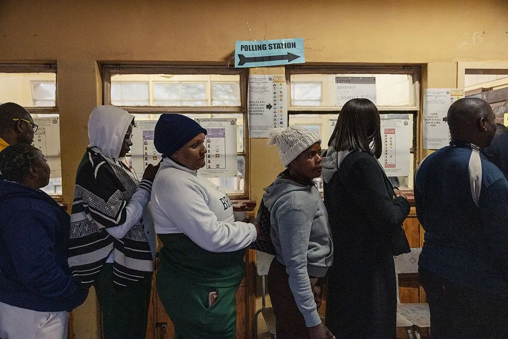 Presidential vote counting halted in Zambia over alleged attacks on polling staff