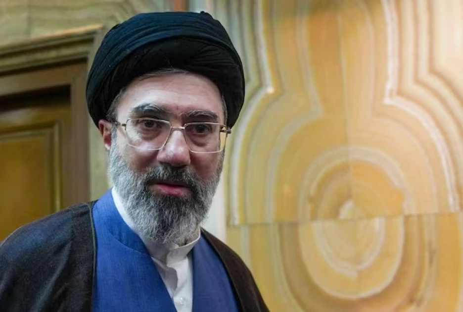 Iran warns Gulf states against aiding US as UAE cuts trade ties