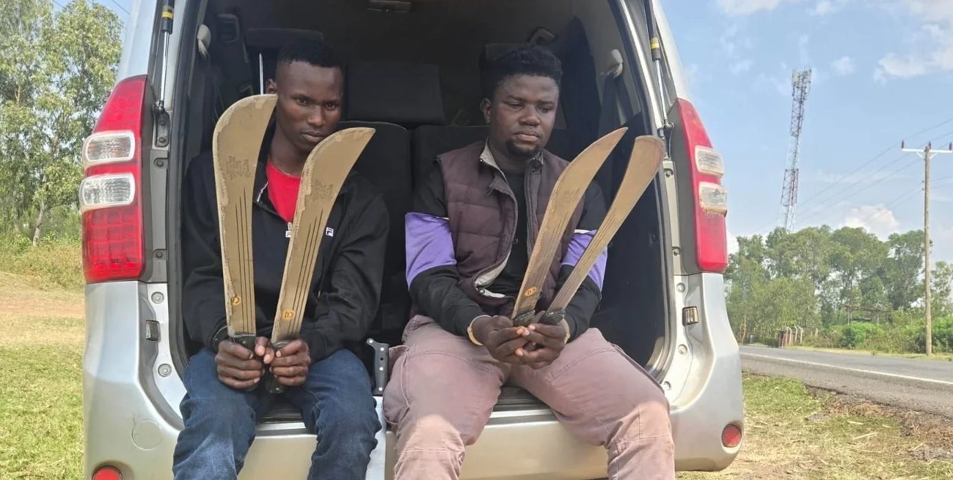 Two suspected gang members arrested, five pangas recovered in Migori