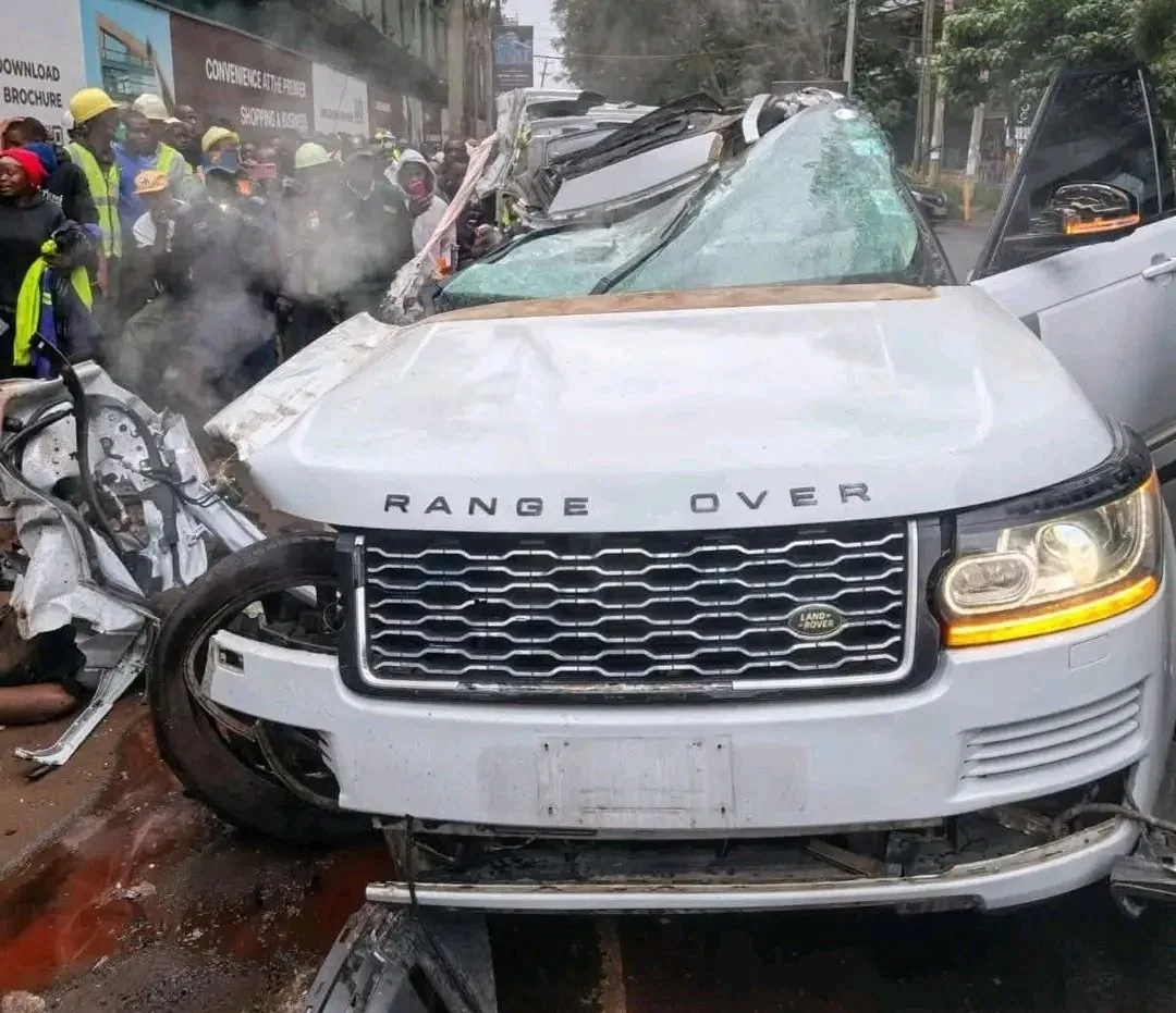 Two die as Range Rover hits boda boda, rams truck on Nairobi's Riverside Drive