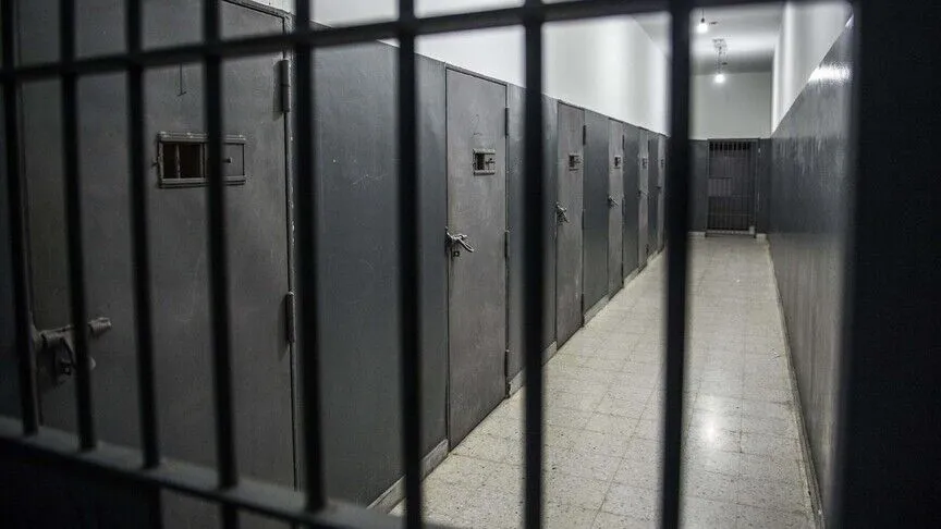 Dozens of inmates escape from DR Congo prison