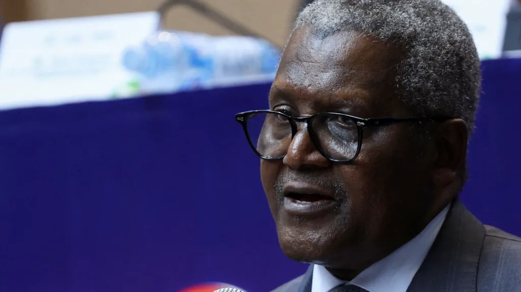 Dangote opens record share sale in $2.1bn refinery offer