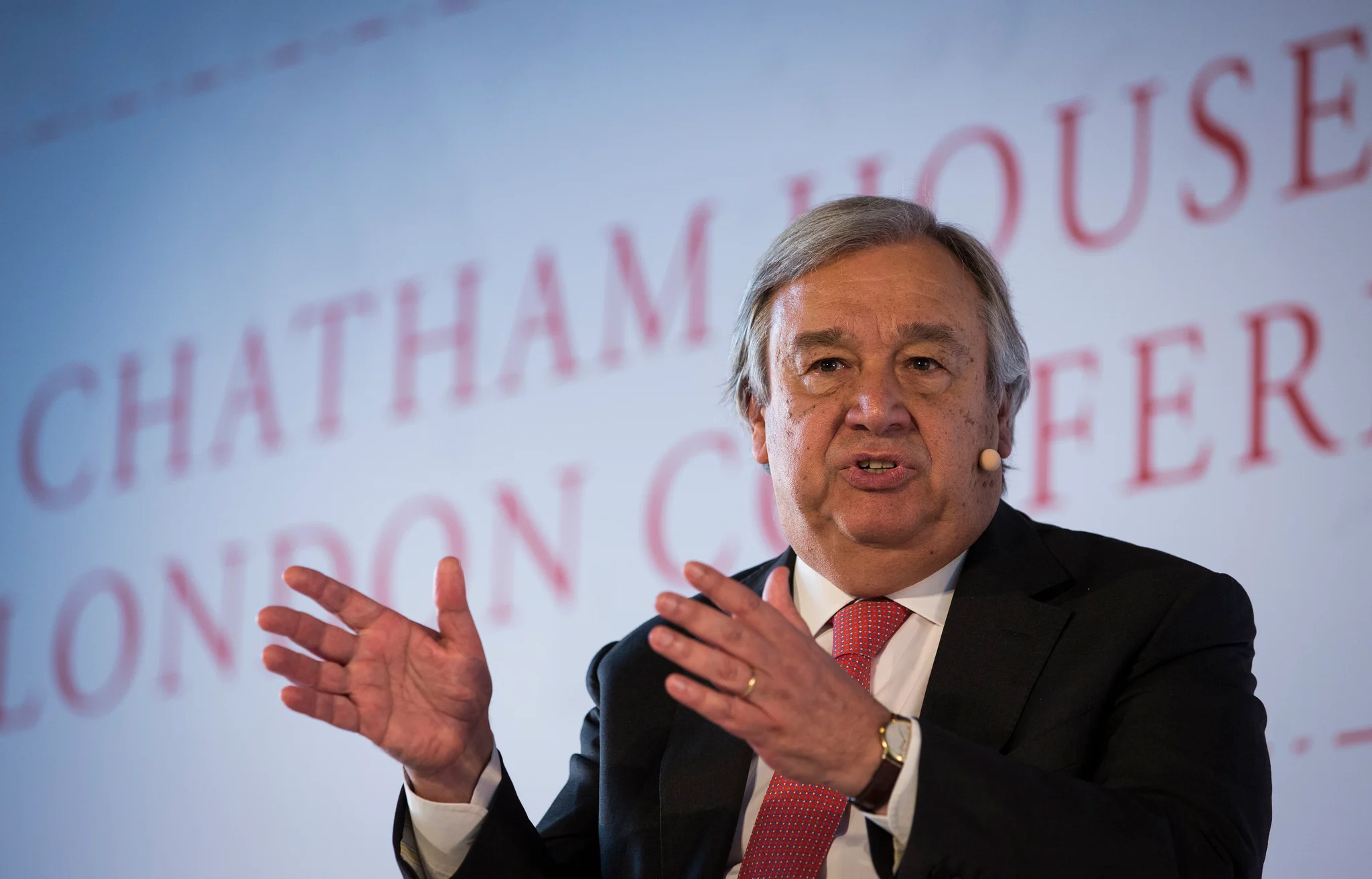Guterres calls for de-escalation, ceasefires and AI guardrails before UN General Assembly week
