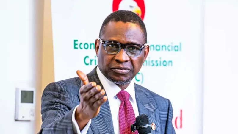 Nigeria anti-graft agency turns on its own as 40 staff are sacked