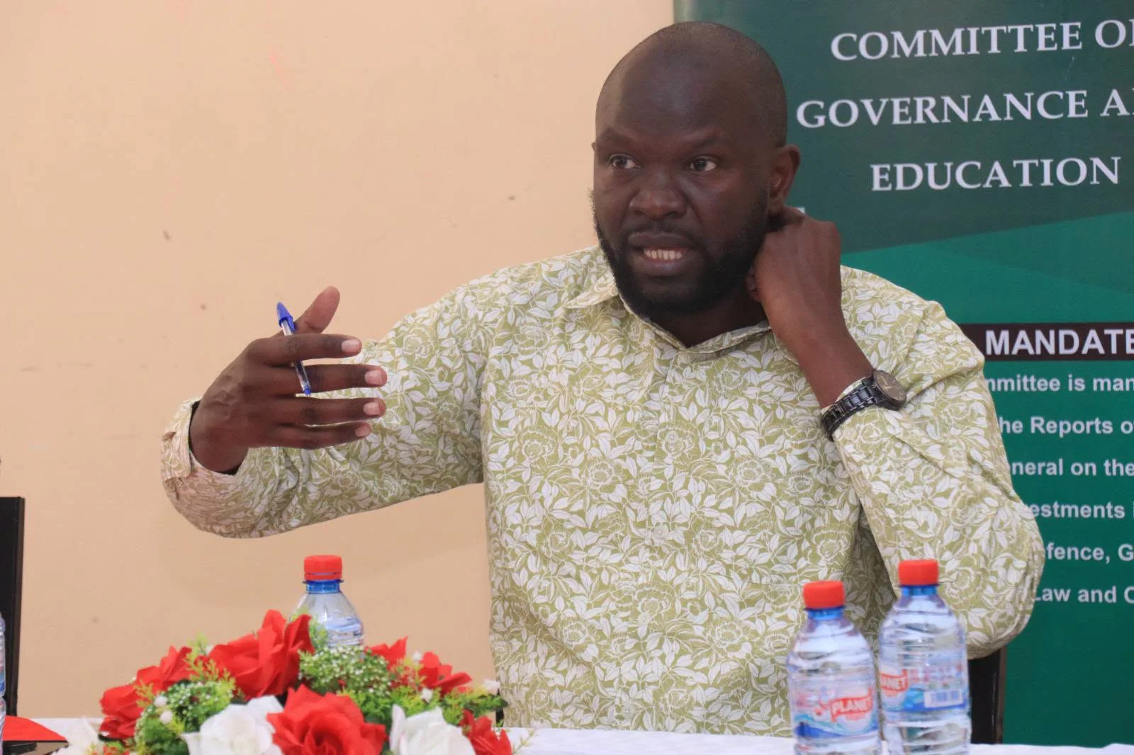 The National Assembly’s Public Investments Committee on Governance and Education chairperson and Luanda MP Dickson Maungu inspecting the stalled Sh209 million classroom complex at Sigalagala National Polytechnic during a site visit. PHOTO/DAVID BOGONKO NYOKANG’I