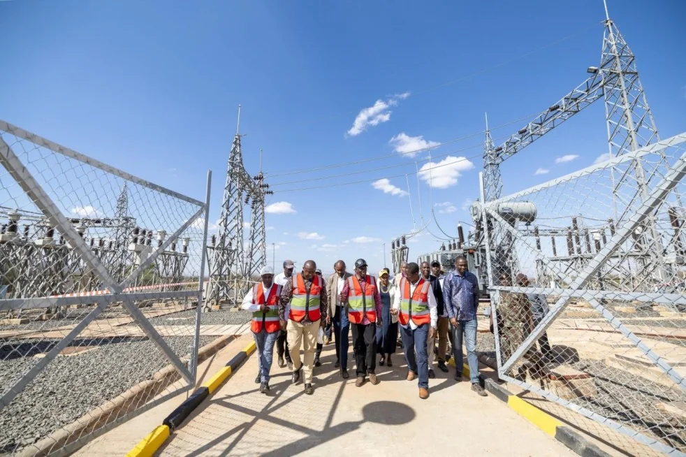 Ruto unveils Sh2.7bn power project in Kajiado South