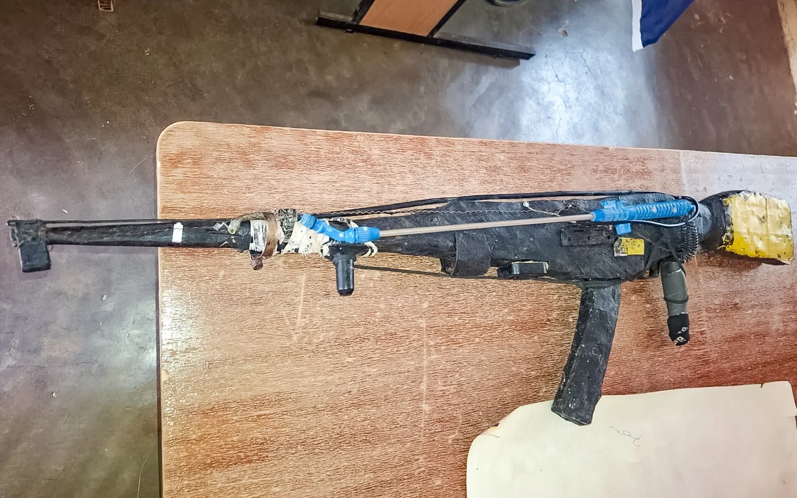 Police recover homemade gun after foiling highway robbery in Garissa