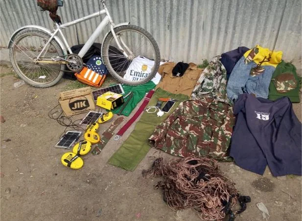 Police recover AP uniforms, copper wire in Isinya criminal hideout raid