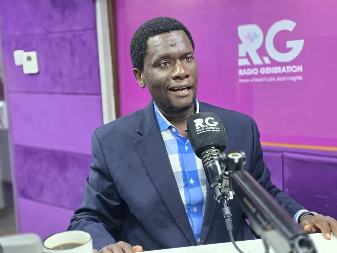 Economist warns against political influence in use of pension savings