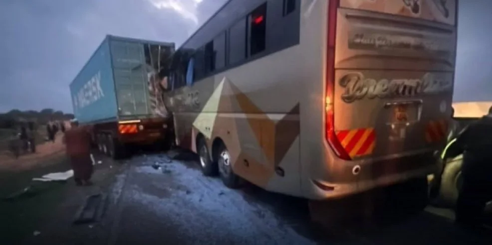 Dreamline bus crash on Mombasa highway leaves two dead, six injured