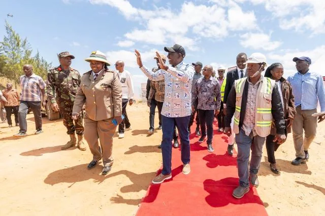 Ruto pledges to pursue hardship allowance for Taita Taveta teachers
